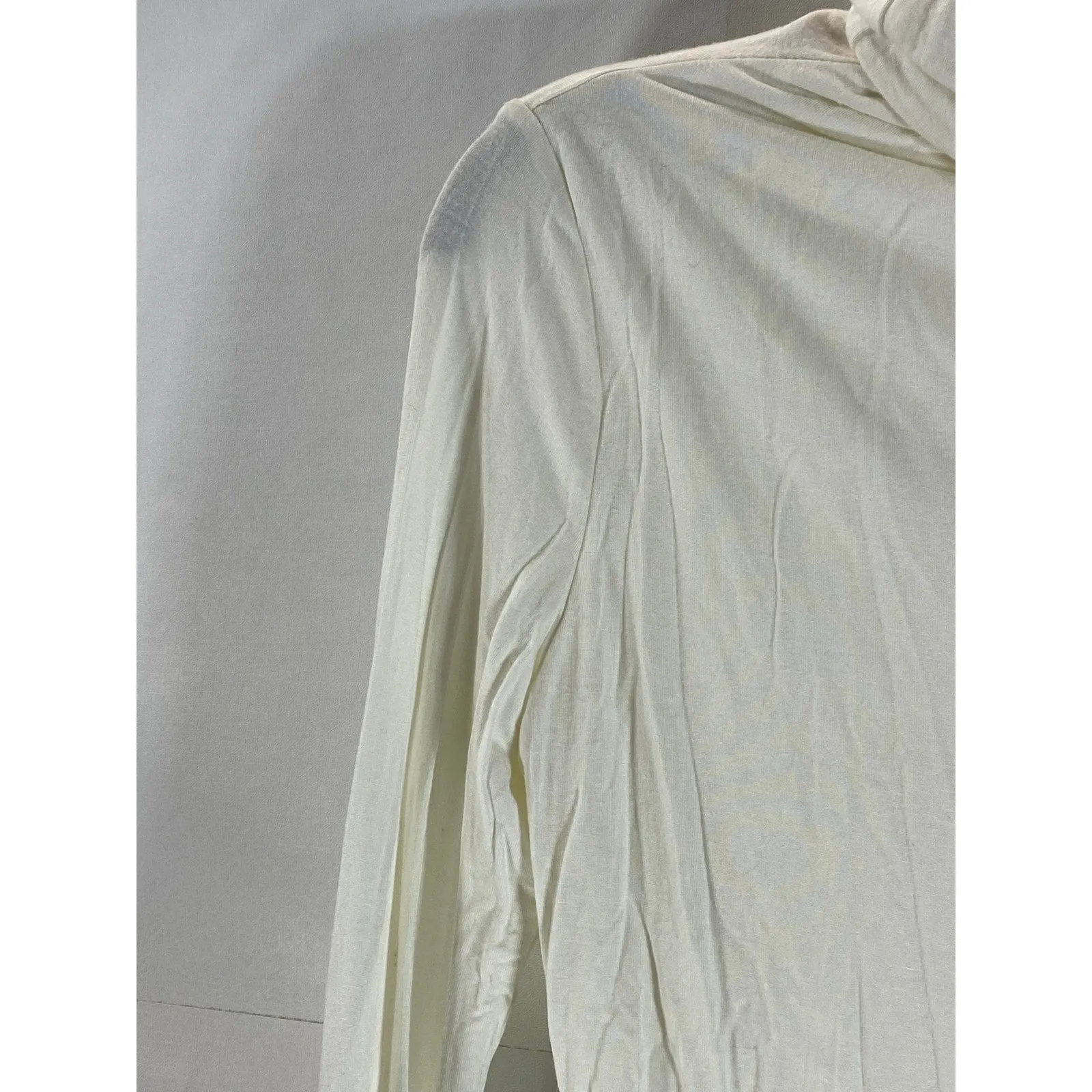 FINAL TOUCH Women's Beige Solid Long Sleeve Pullover Turtleneck Top SZ S