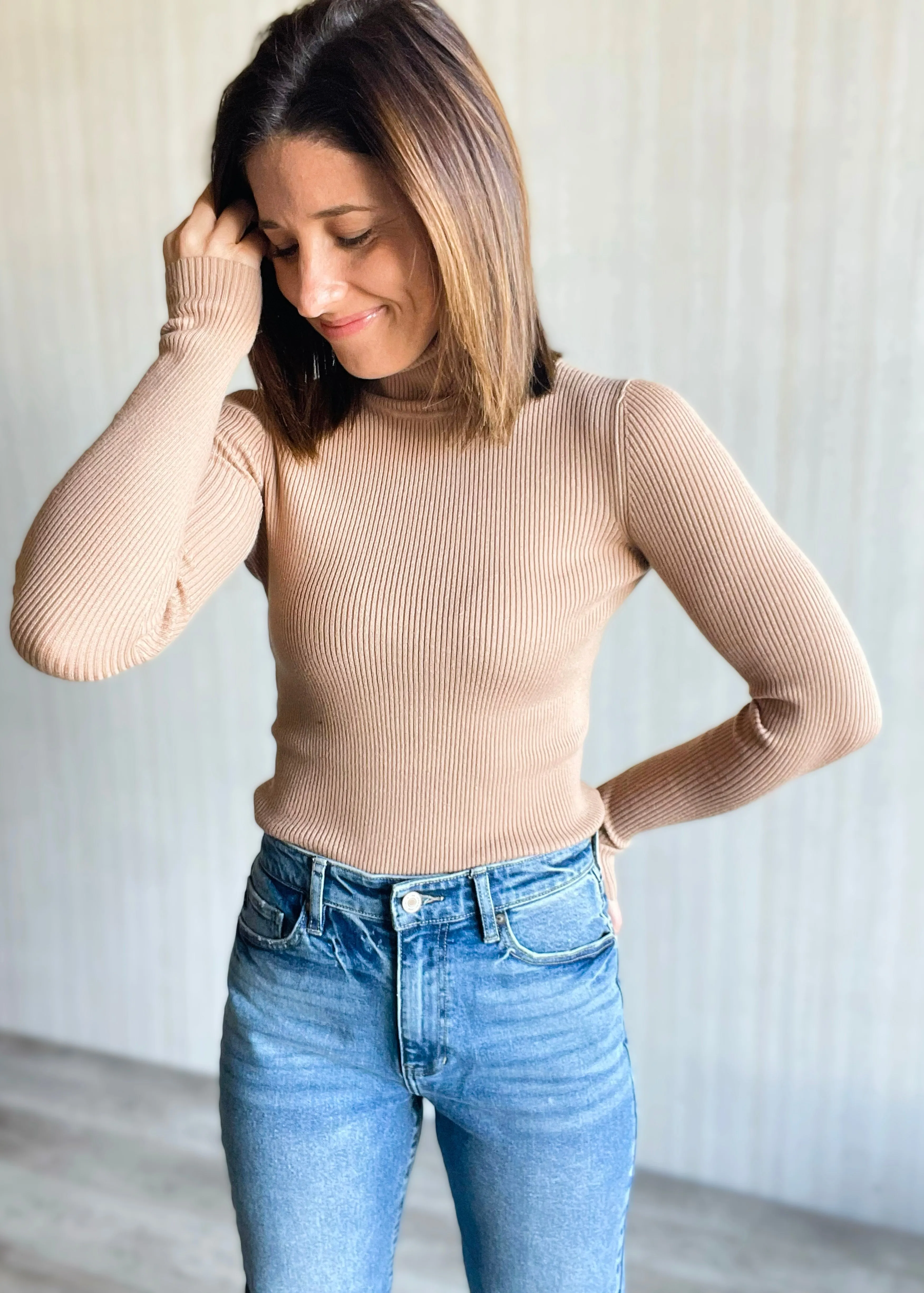Latte Essential Turtleneck