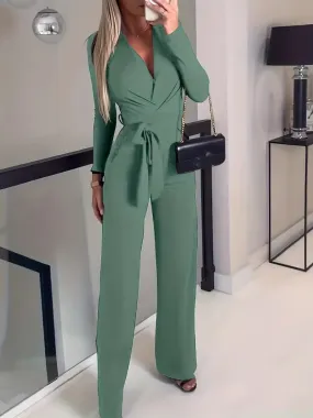 Lotti - Slim elegance wijd uitlopende riem met V-hals jumpsuit