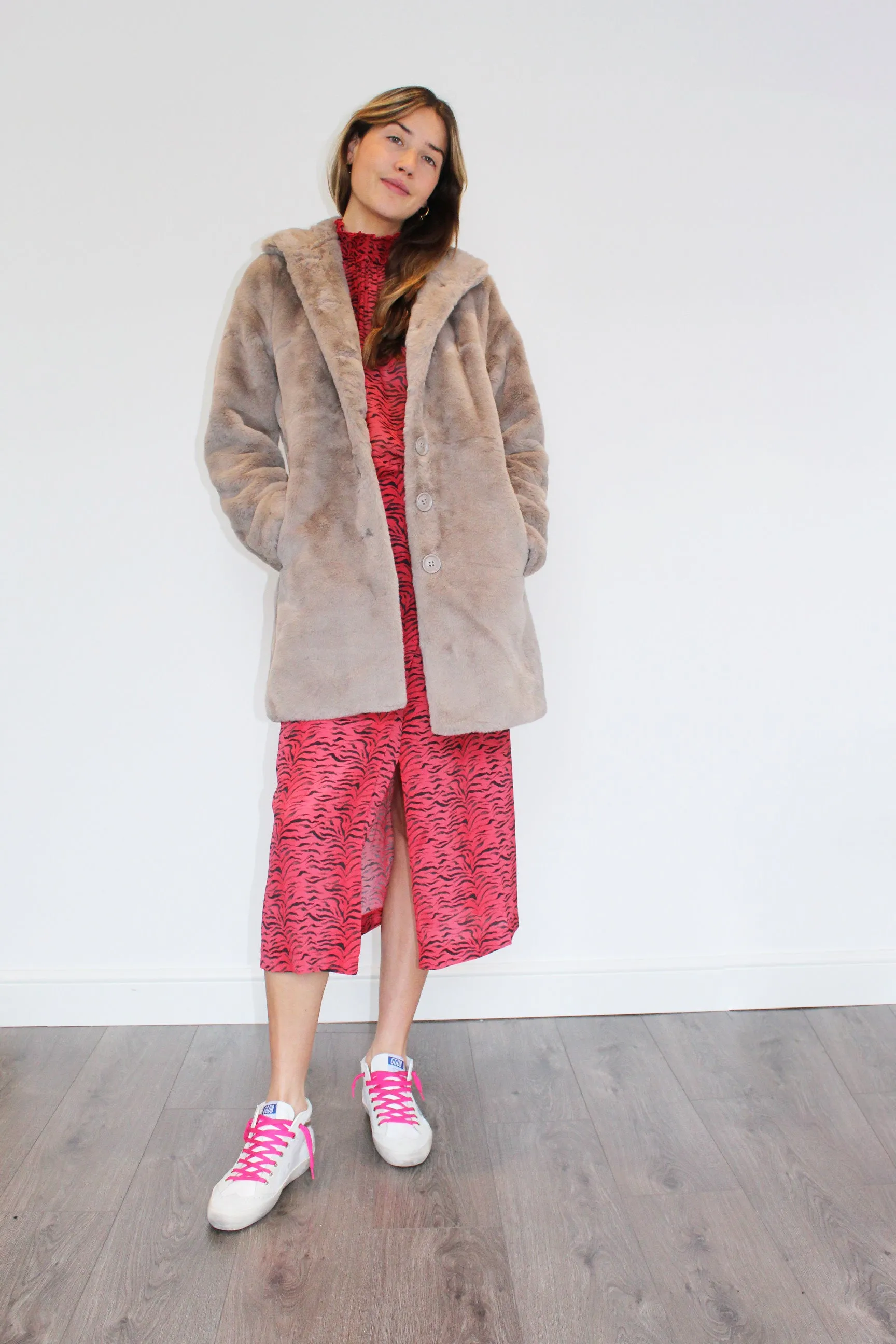 R&P Nonna Faux Fur Coat in Silver Cloud
