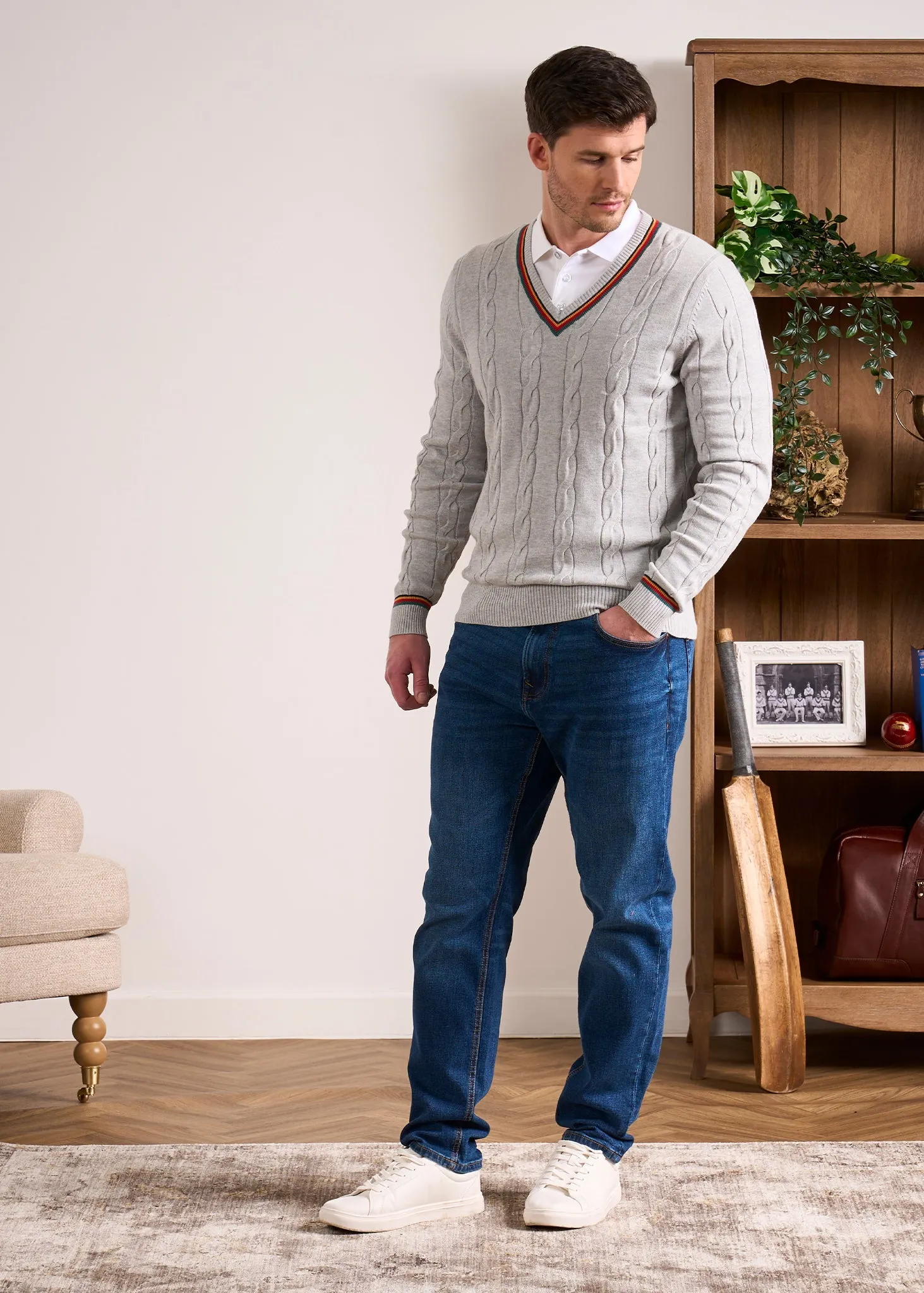 Sandford Cotton Cashmere Cable Knit Vee Neck Jumper In Dove
