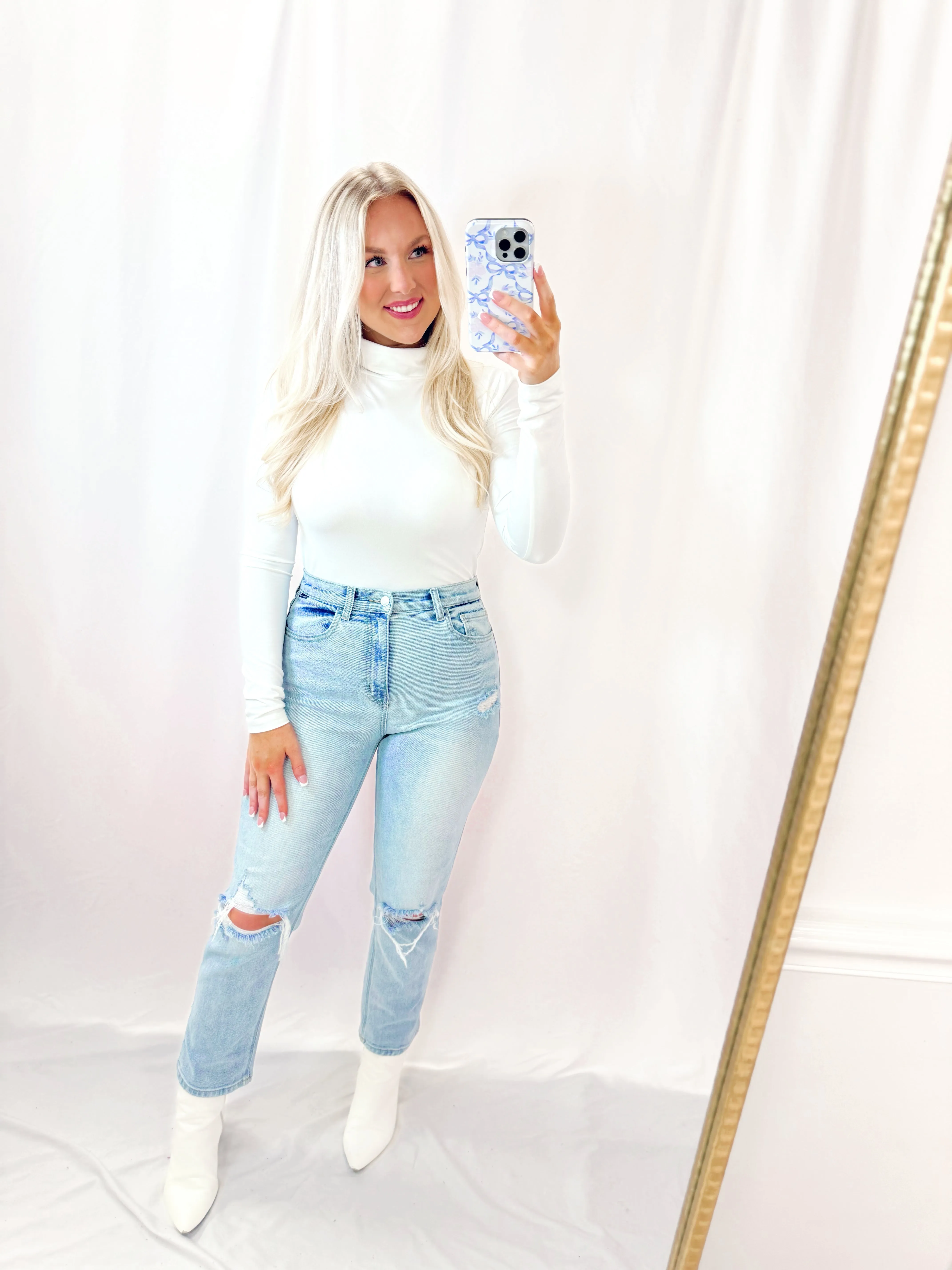 The Layering Mock Neck WHITE